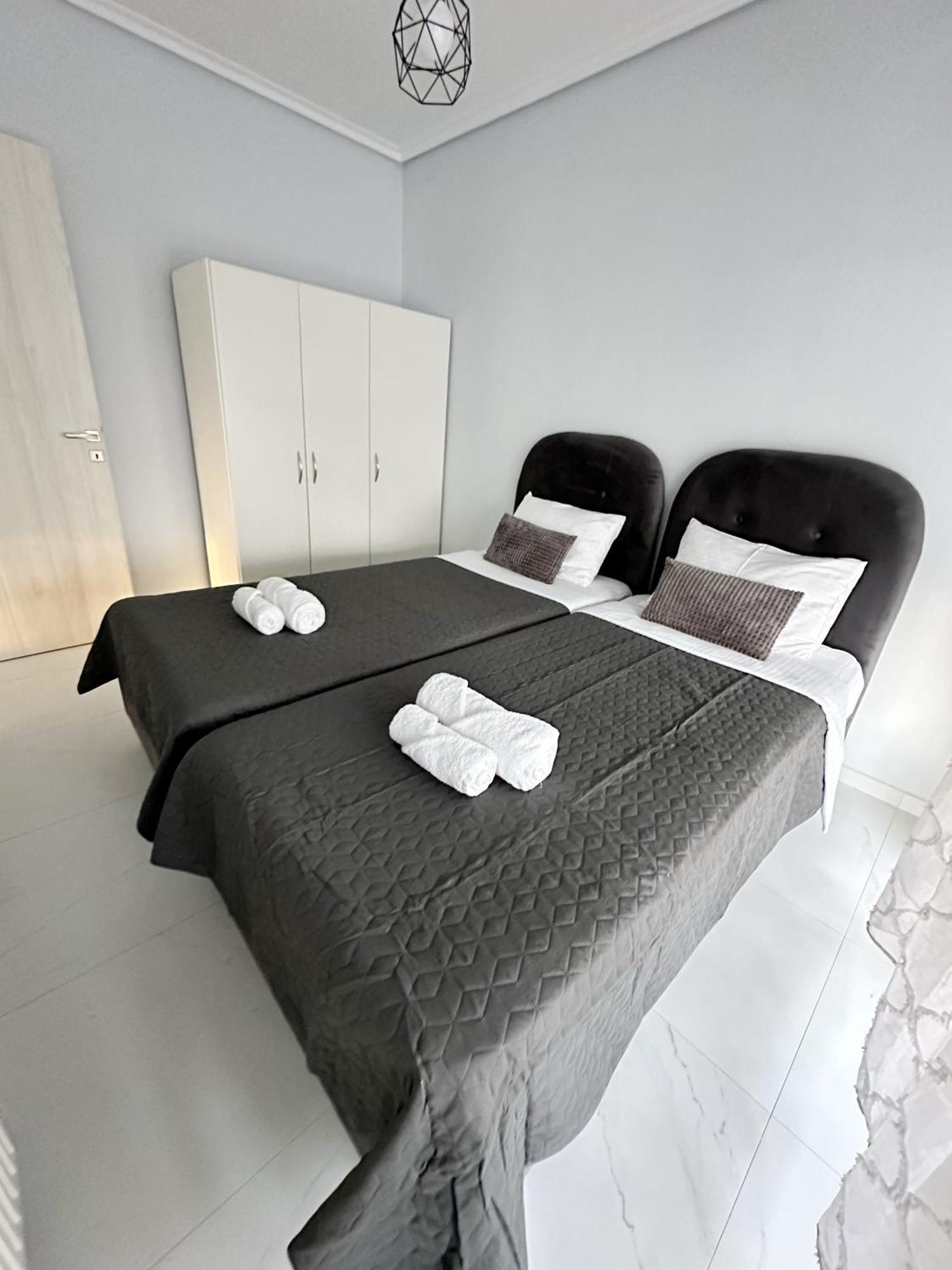 Eden Suite Paralia Exterior photo