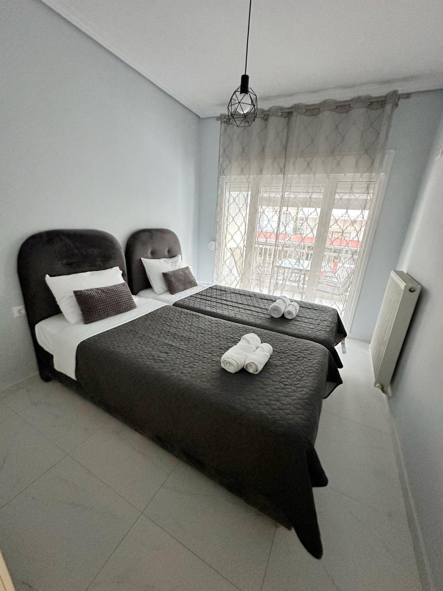 Eden Suite Paralia Exterior photo