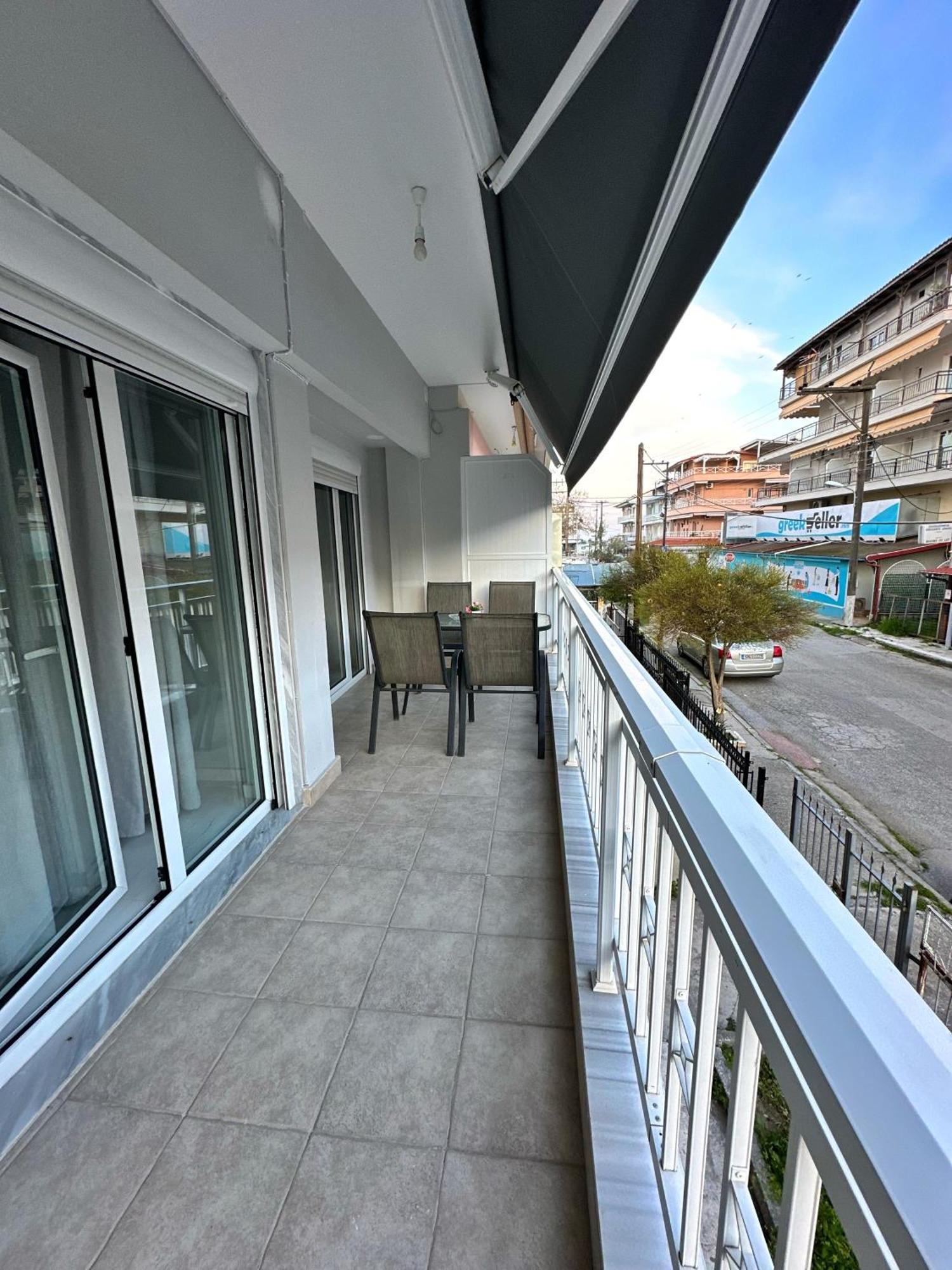 Eden Suite Paralia Exterior photo
