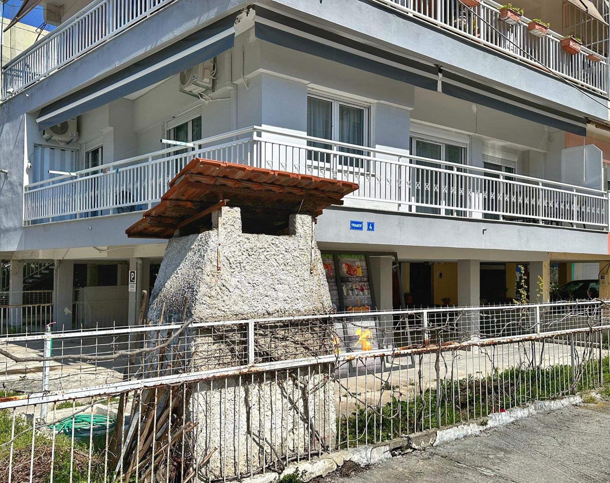 Eden Suite Paralia Exterior photo